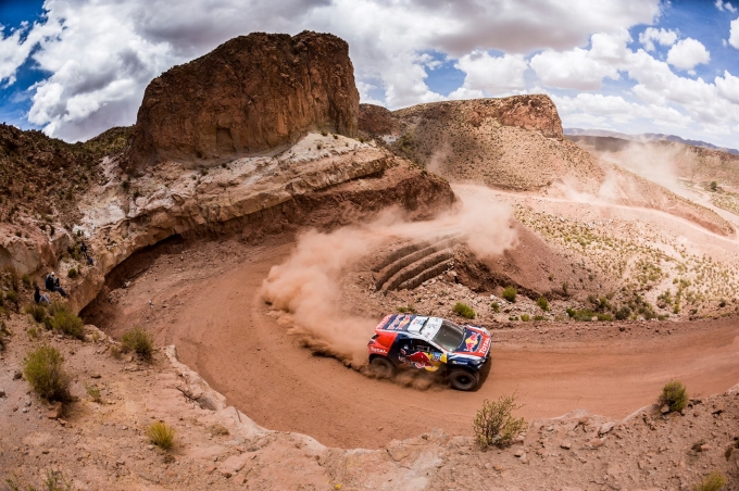 peugeot 2008 dkr
